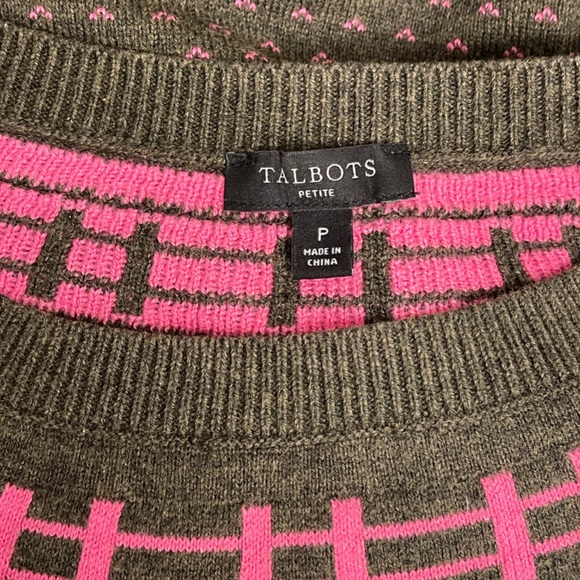 Talbots Sheep Yoke Raglan Crewneck Pullover Knit Embroidered LS Petite Sweater - Picture 4 of 8